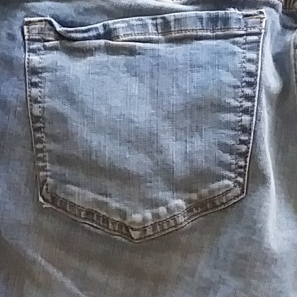 NWT Torrid Boyfriend Jeans - Picture 8 of 9